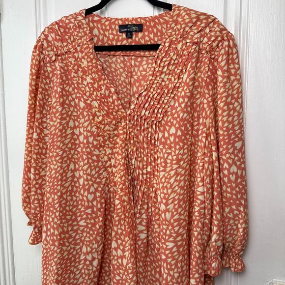 Suzanne Betro Top Women 2X Orange Pleated Hearts Print Tunic Blouse Valentines - Picture 2 of 9